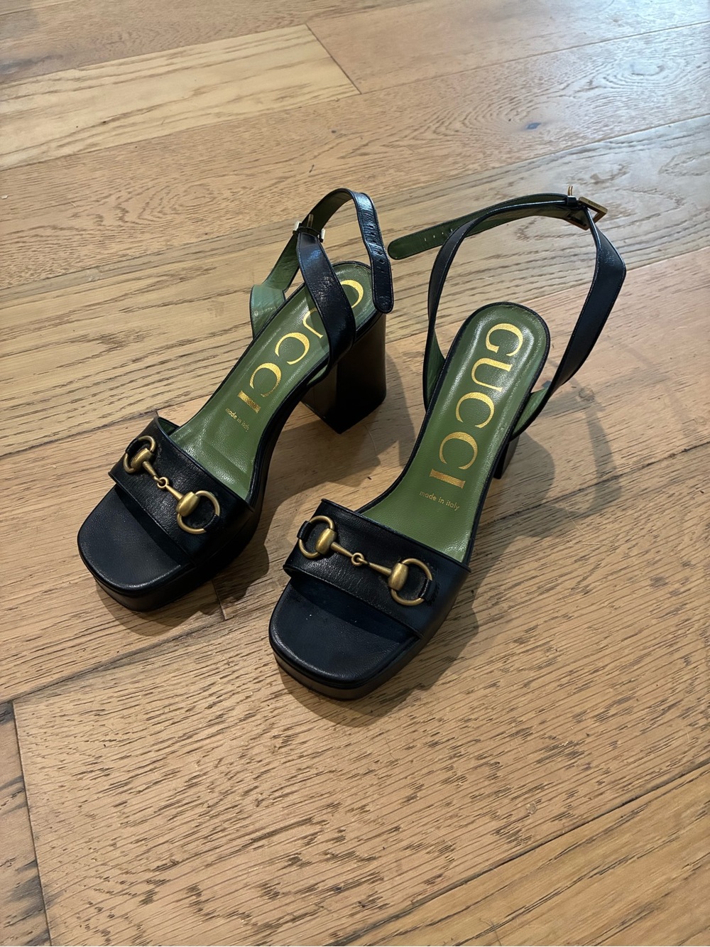 Gucci Black Leather Slingback Like New Platform Sandals with Gold Horsebit.